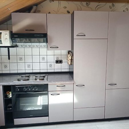 Haus Heidrun Apartment Dolgesheim ภายนอก รูปภาพ